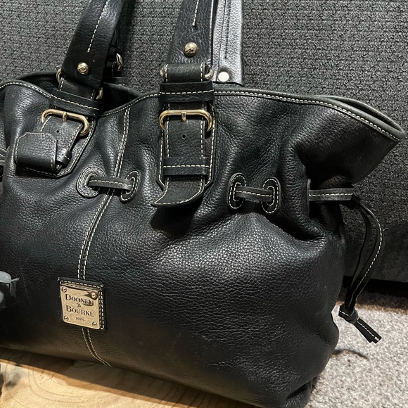 Dooney & Bourke Chiara Black Leather Handbag Purse Tote